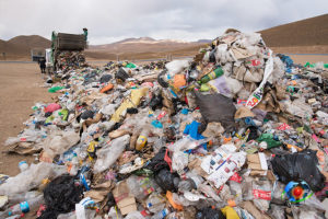 ごみ排出量世界一の日本